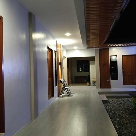 Wilson Hills Travelers Suites San Juan  Ngoại thất bức ảnh