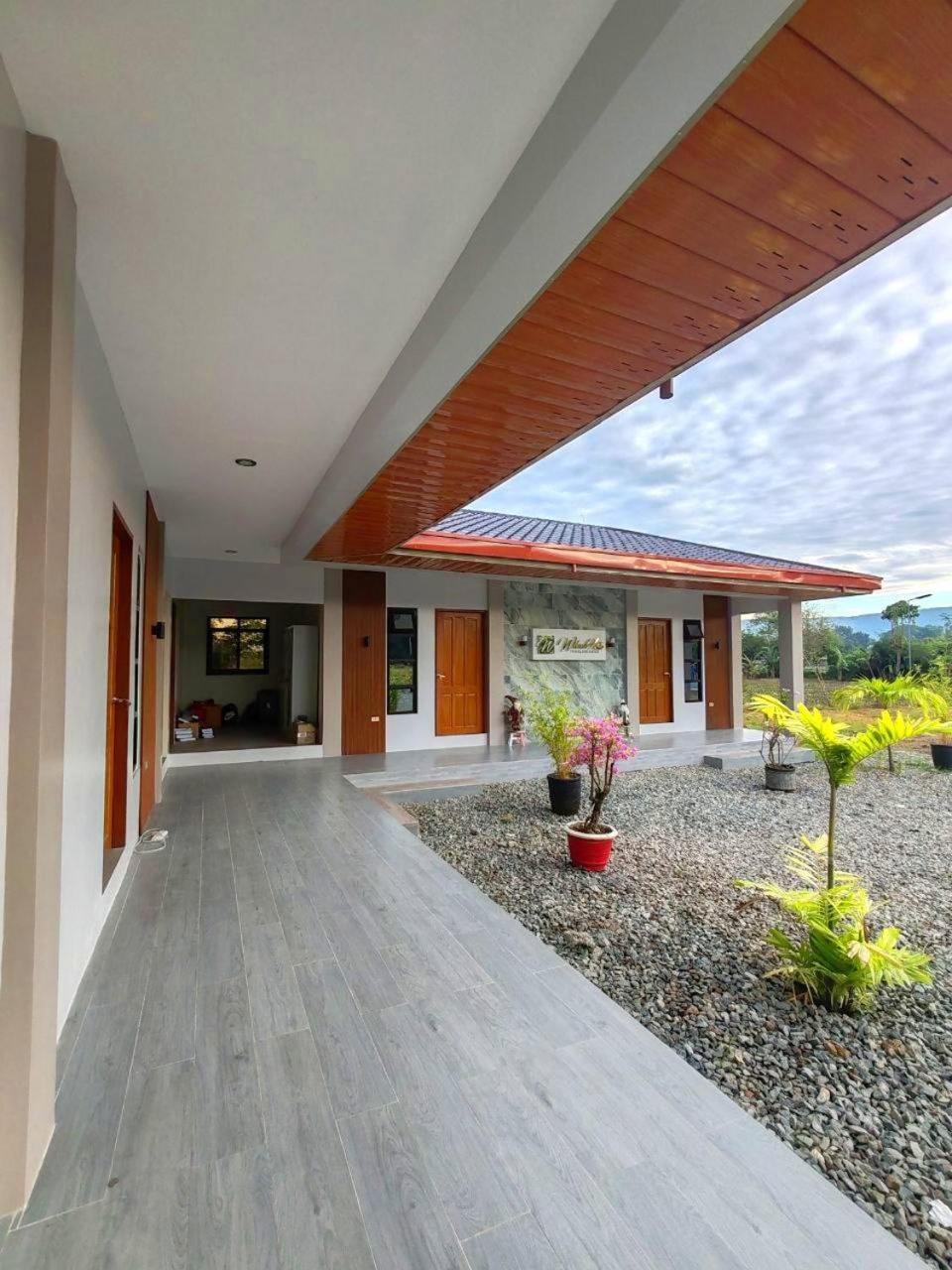 Wilson Hills Travelers Suites San Juan  Ngoại thất bức ảnh